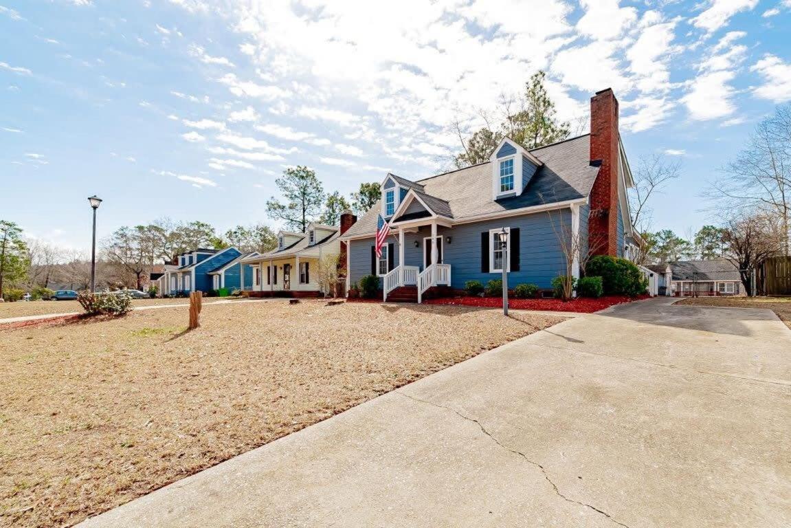 Breeze On Inn- Mins To Ft Jackson Columbia Exterior photo